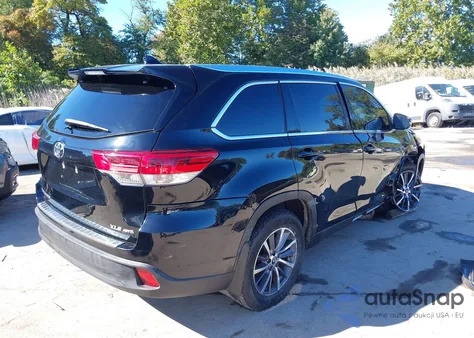 2019 Toyota Highlander Xle from USA, damaged, VIN 5TDJZRFH9KS622298